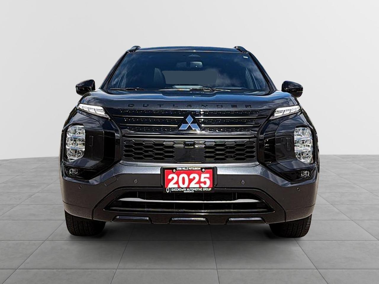 2025 Mitsubishi Outlander Phev GT Photo2