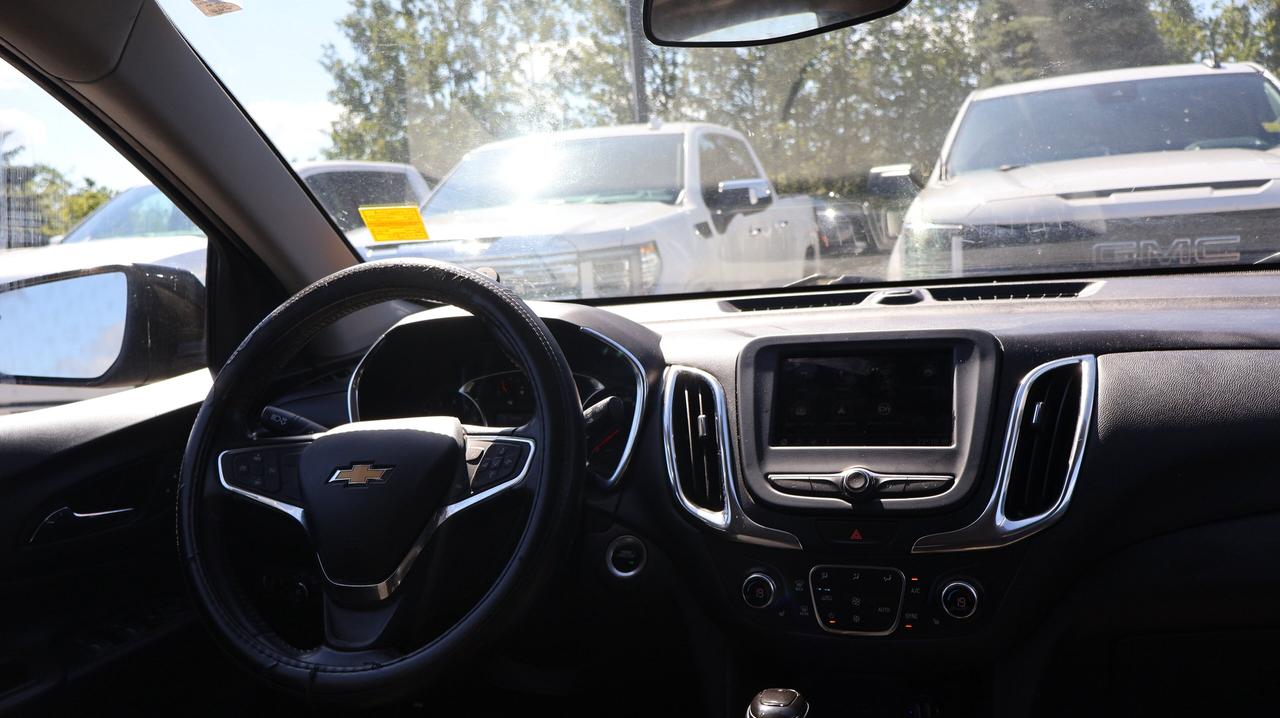 2019 Chevrolet Equinox LT | 7-inch Touchscreen Infotainment System Photo
