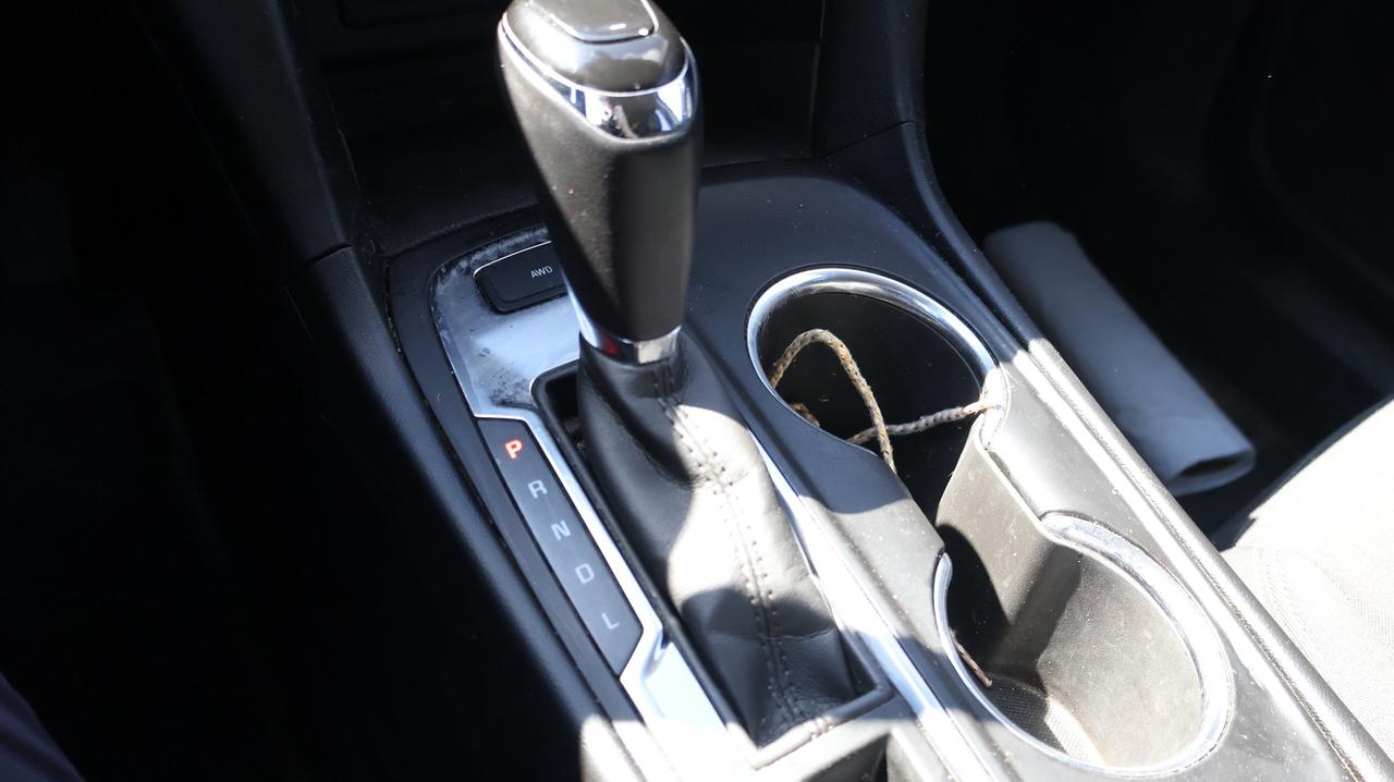 2019 Chevrolet Equinox LT | 7-inch Touchscreen Infotainment System Photo