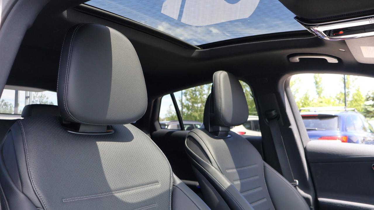 2026 Mercedes-Benz GLC GLC 300 | | Moonroof | Photo