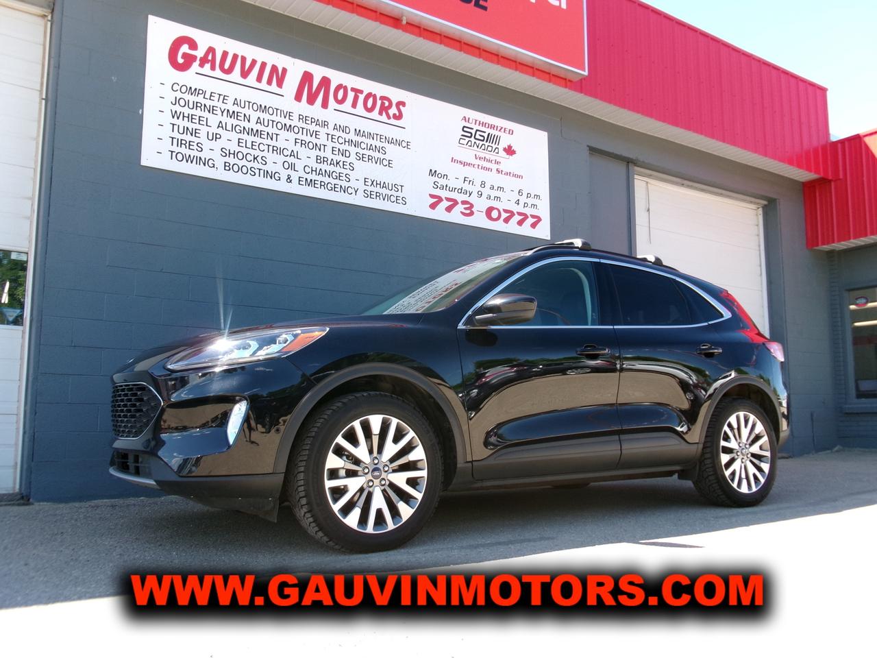 Used 2021 Ford Escape Titanium AWD Loaded Leather 2.0 L Engine for sale in Swift Current, SK