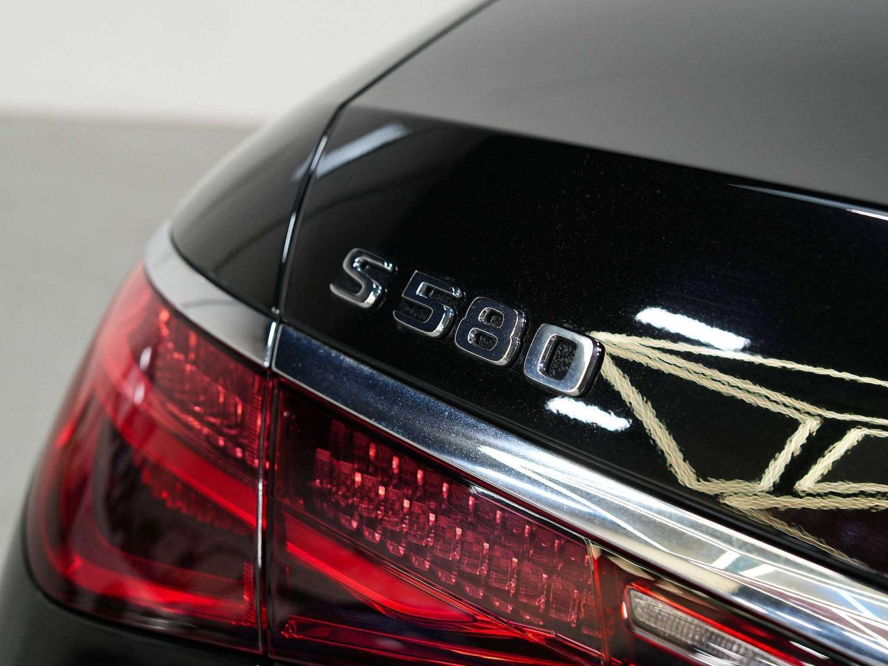 2022 Mercedes-Benz S-Class BURMESTER | PANO | HUD Photo