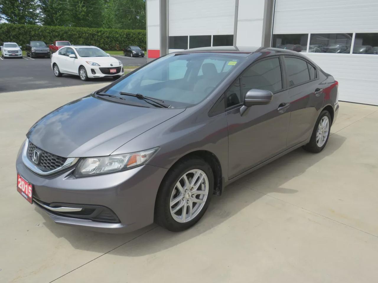2015 Honda Civic SEDAN LX Photo