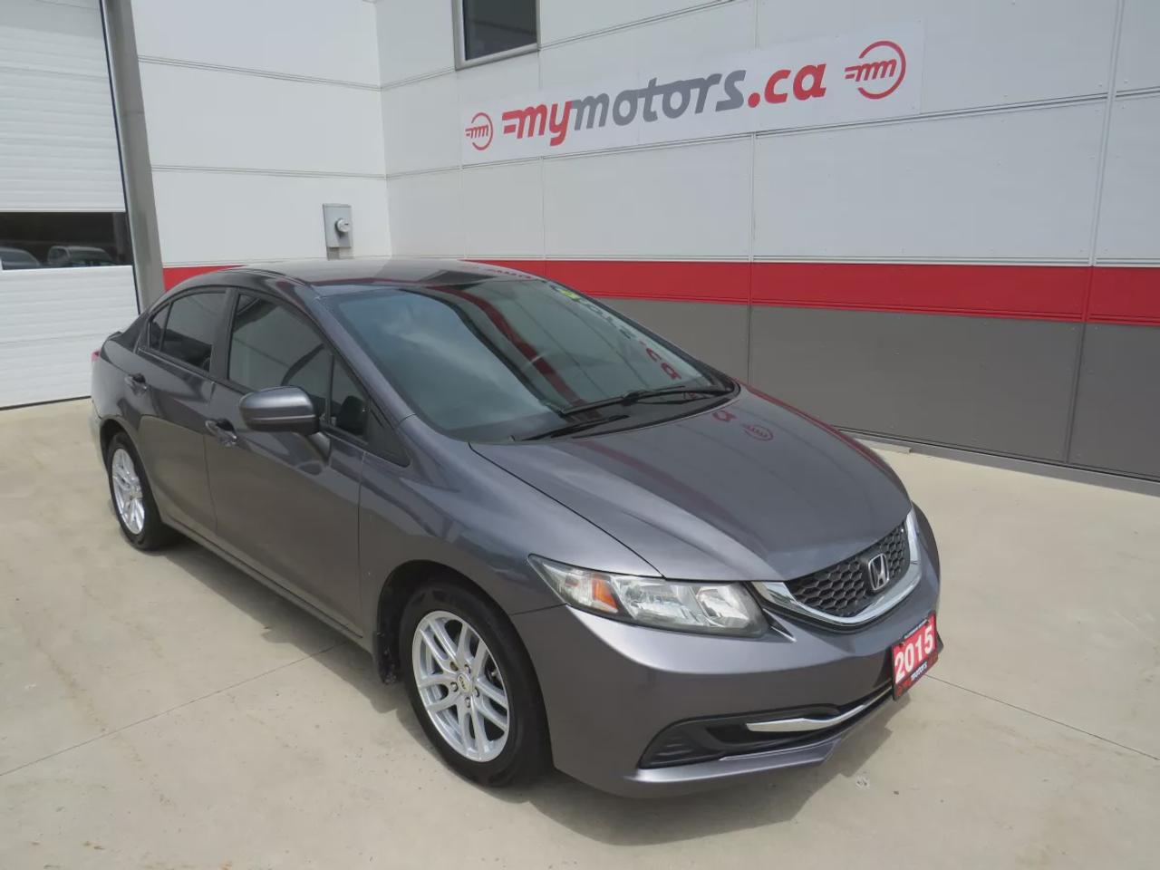 2015 Honda Civic SEDAN LX Photo