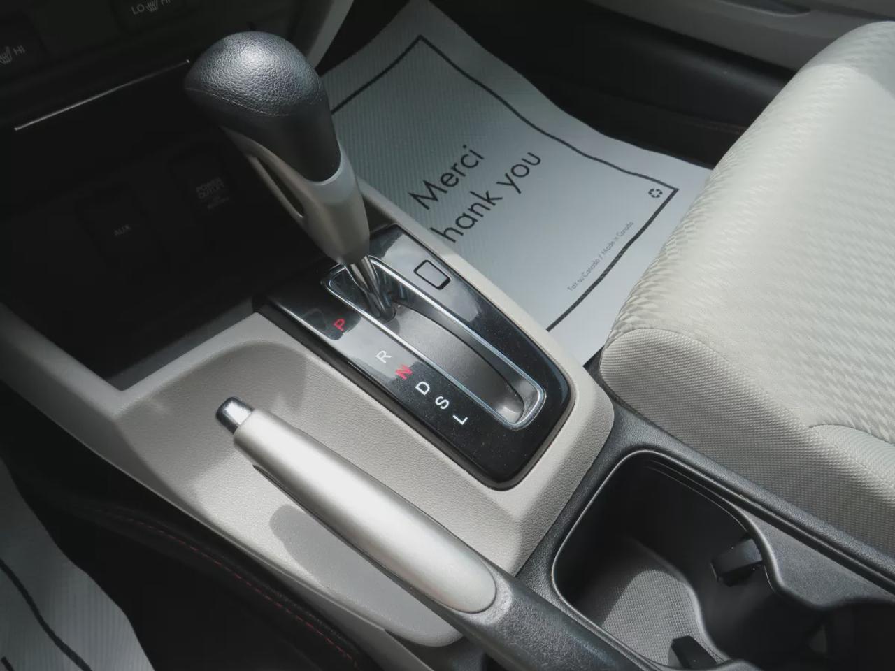 2015 Honda Civic SEDAN LX Photo