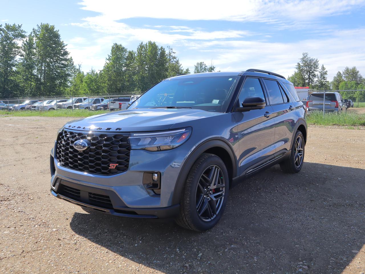 2026 Ford Explorer ST Photo0