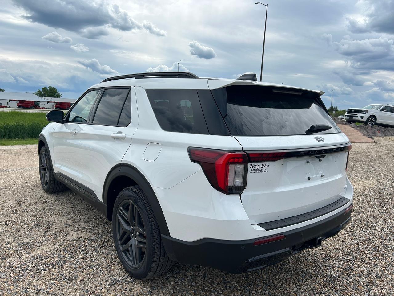 2026 Ford Explorer ST-LINE 4WD 300A Photo4