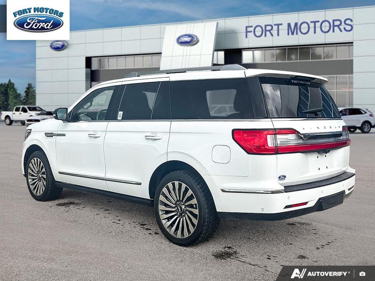 2020 Lincoln Navigator Reserve Photo4