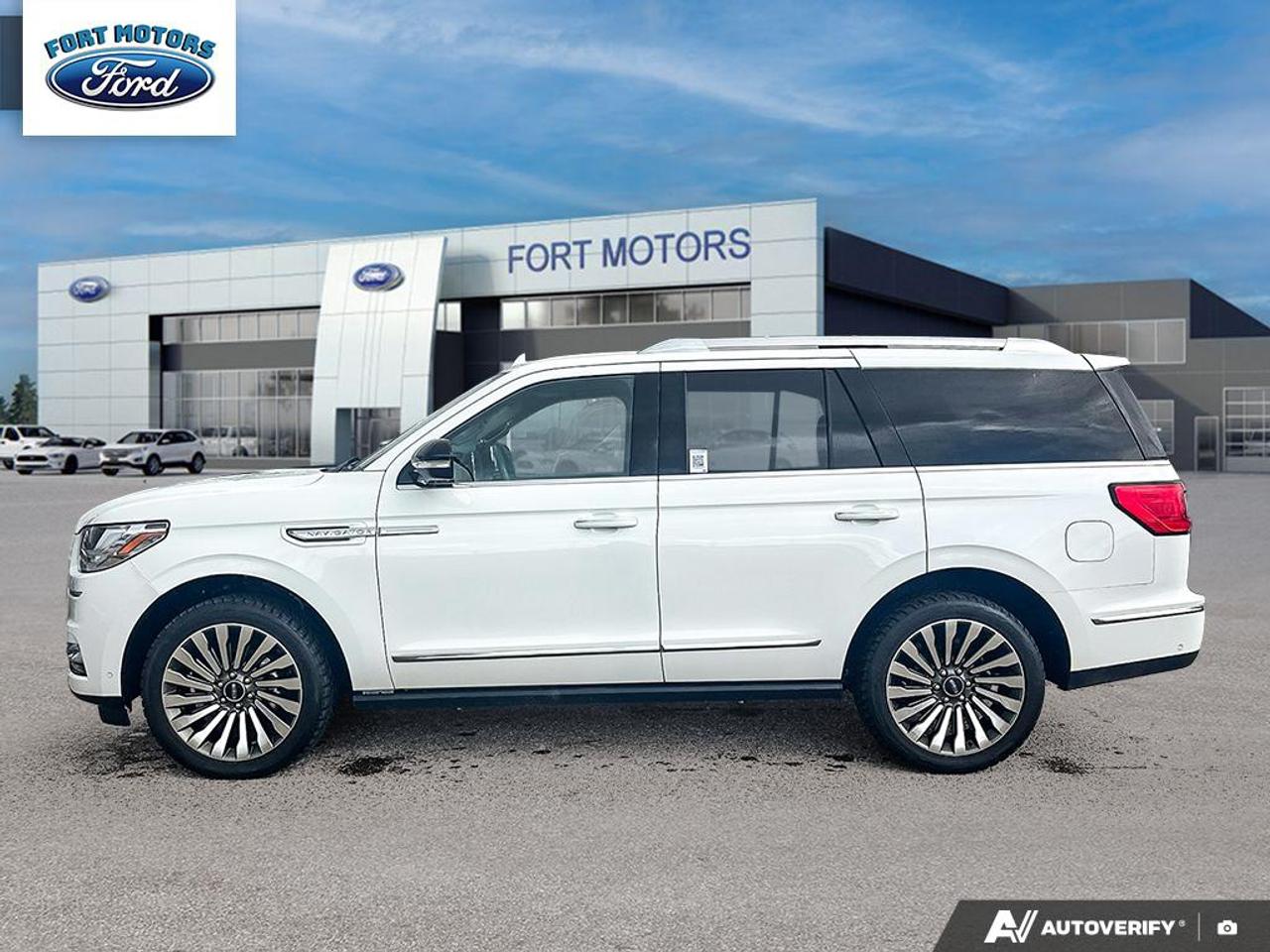 2020 Lincoln Navigator Reserve Photo3