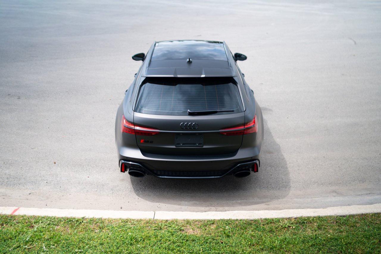 2023 Audi RS 6 Avant  Photo