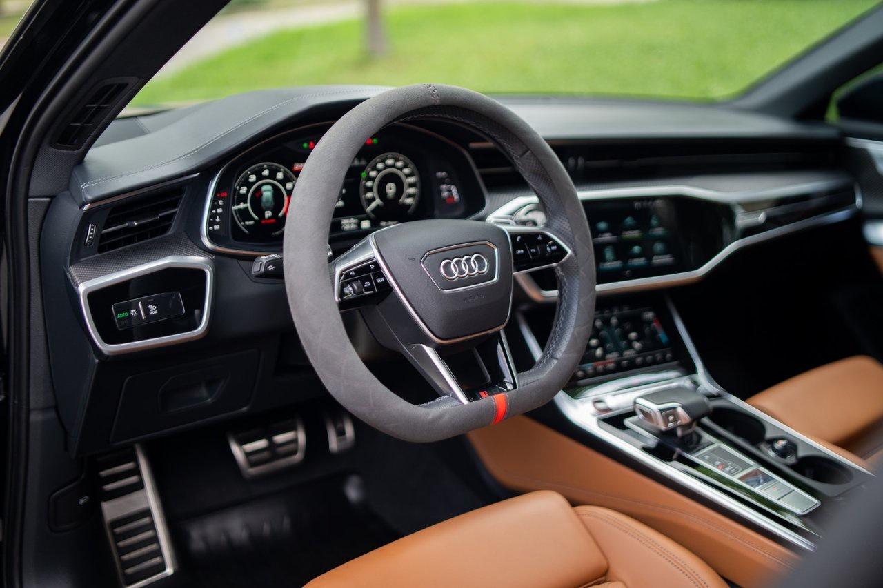 2023 Audi RS 6 Avant  Photo