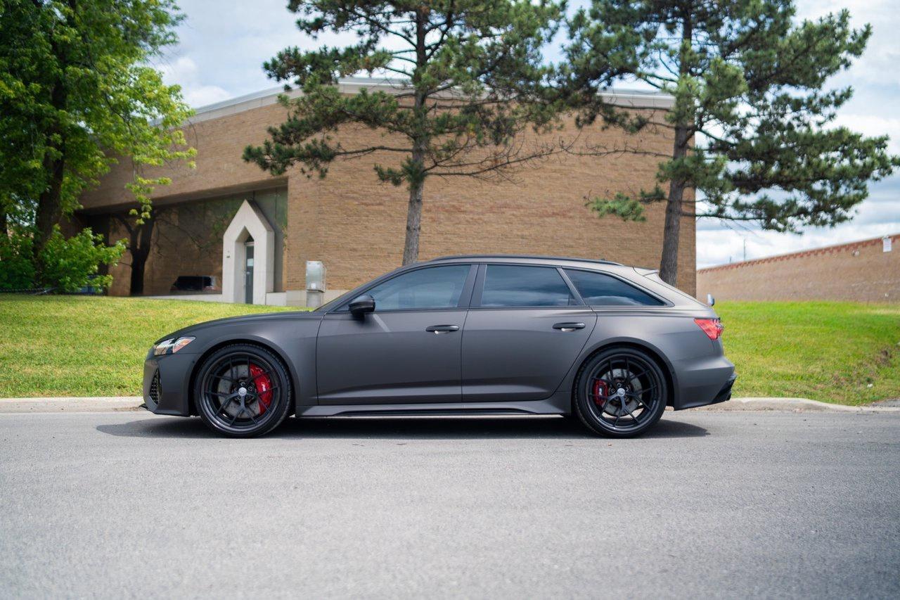 2023 Audi RS 6 Avant  Photo