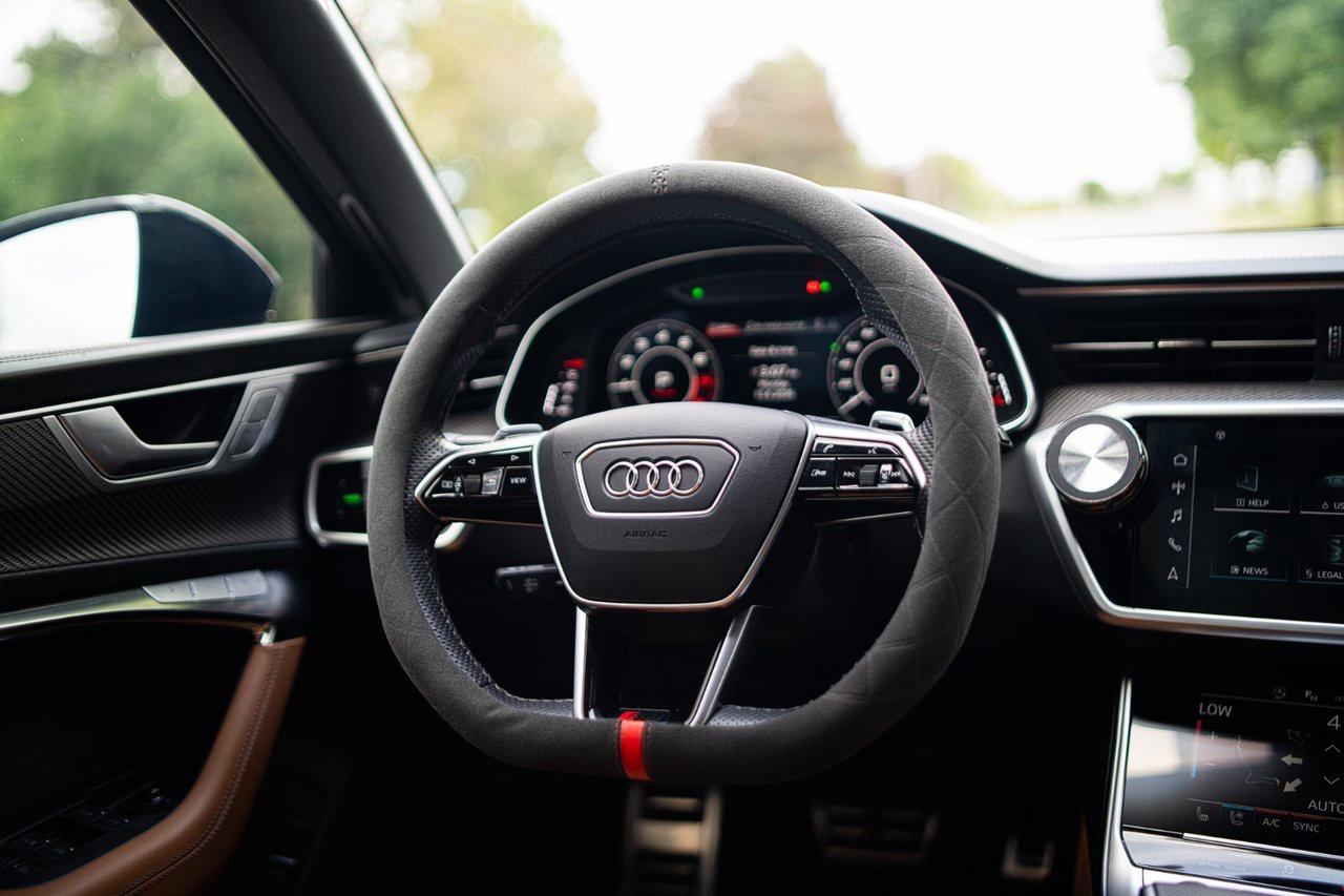 2023 Audi RS 6 Avant  Photo
