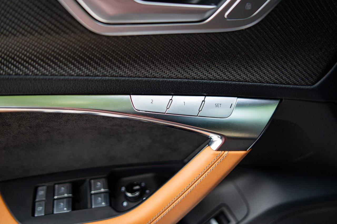 2023 Audi RS 6 Avant  Photo
