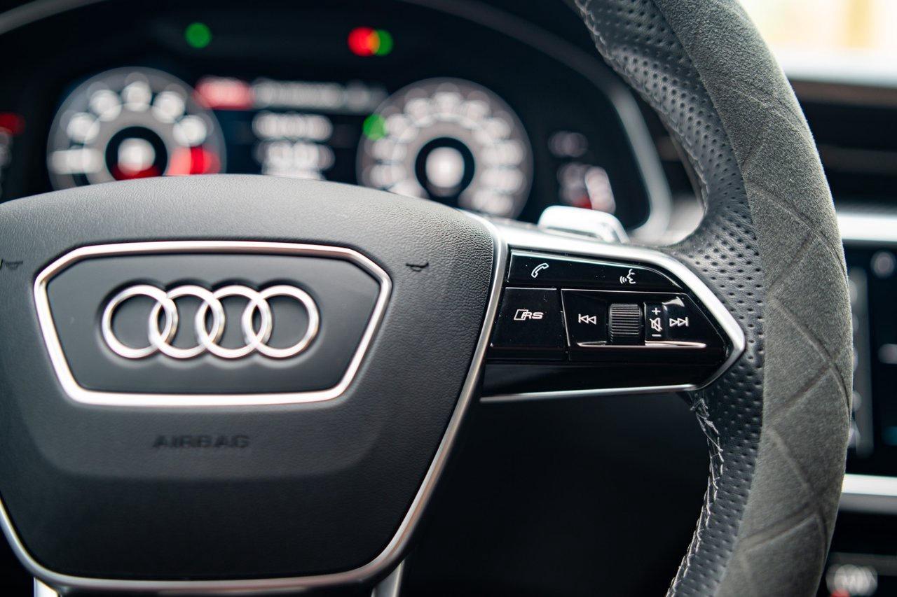 2023 Audi RS 6 Avant  Photo