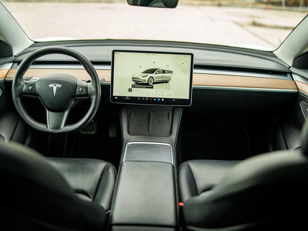2022 Tesla Model 3 Long Range AWD Photo