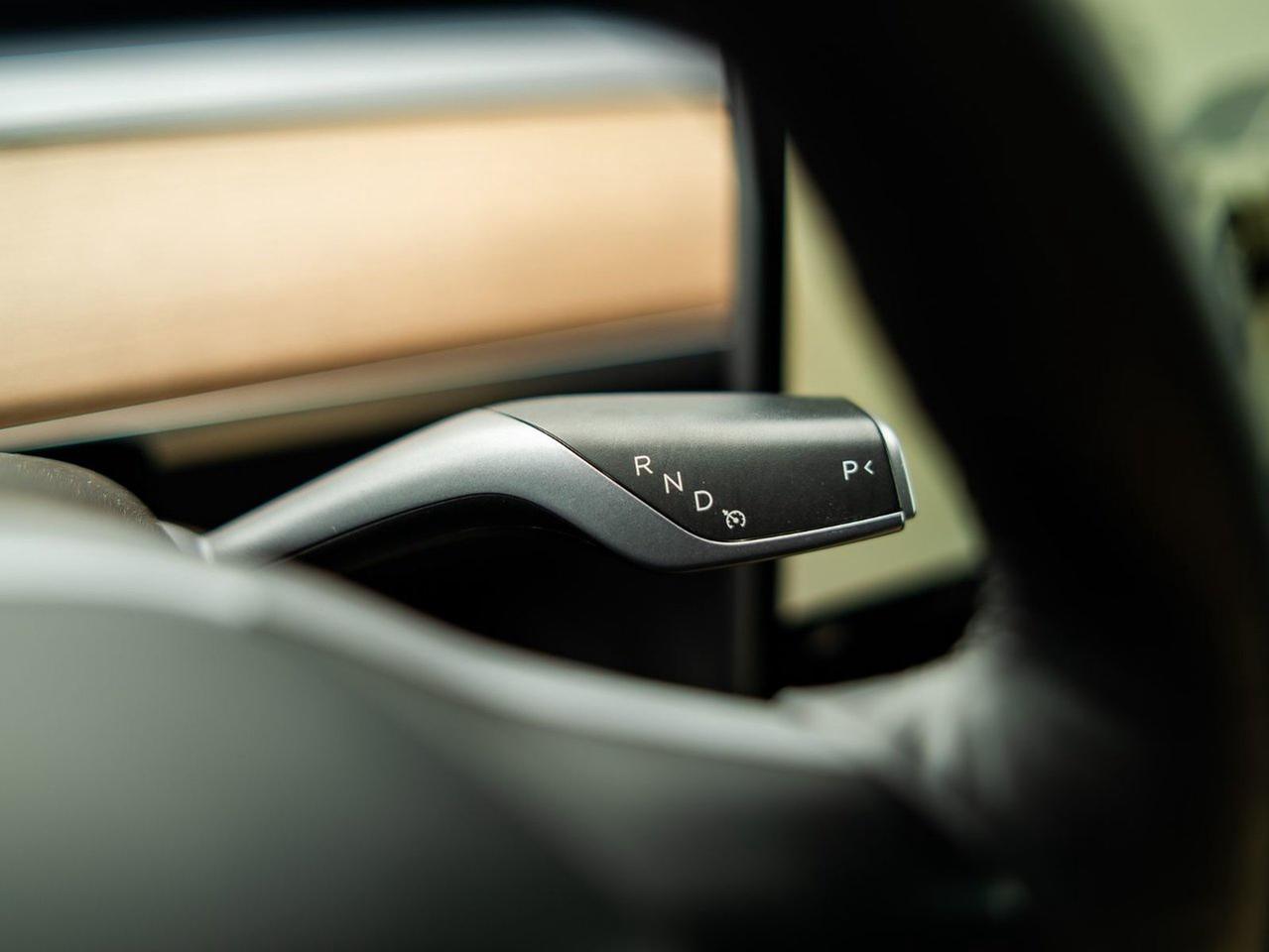 2022 Tesla Model 3 Long Range AWD Photo