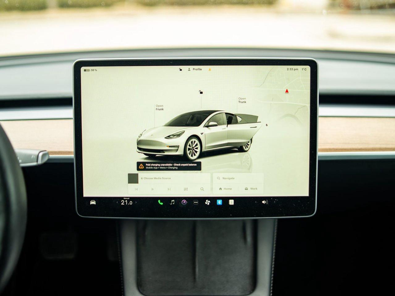 2022 Tesla Model 3 Long Range AWD Photo