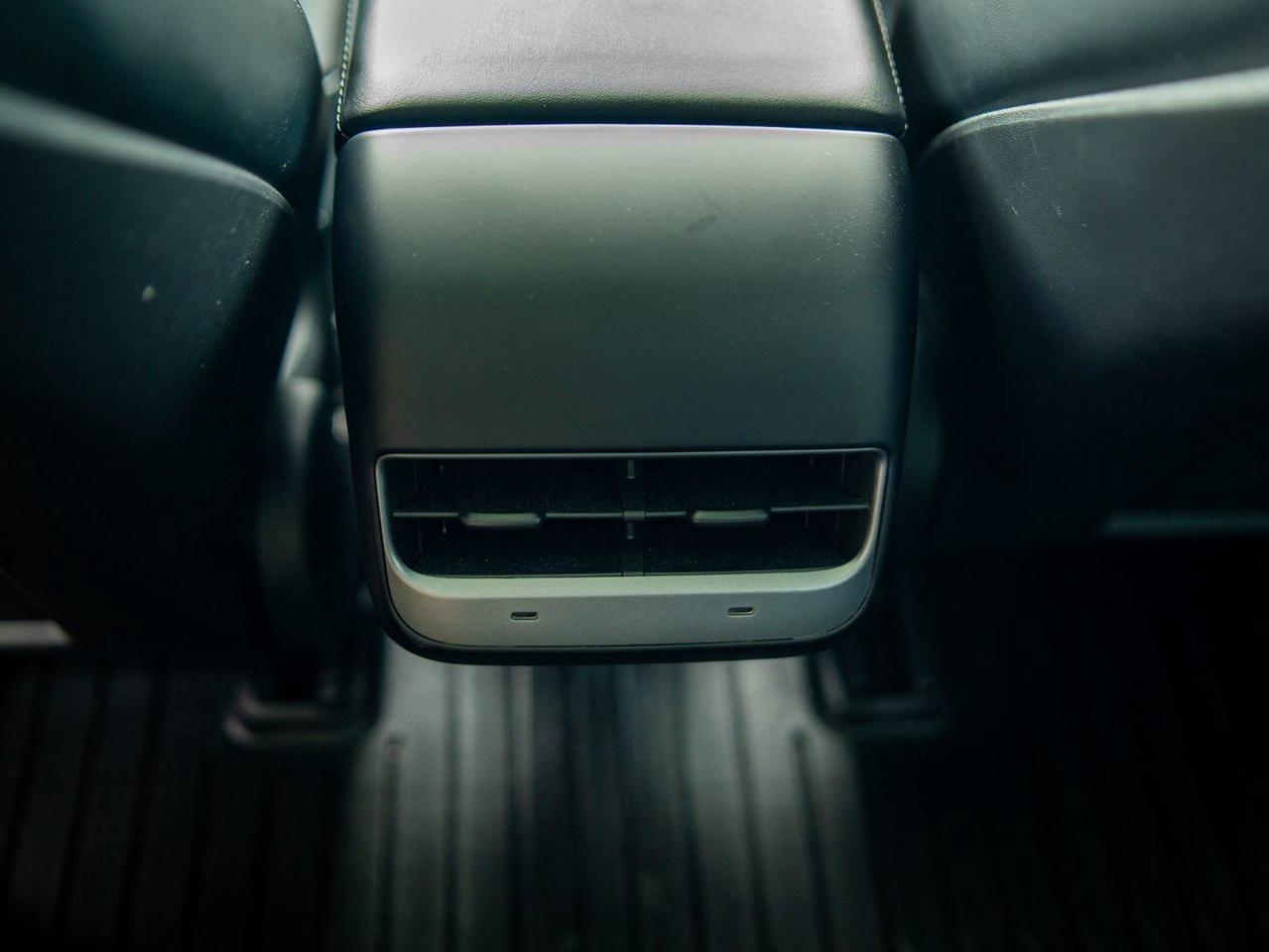 2022 Tesla Model 3 Long Range AWD Photo