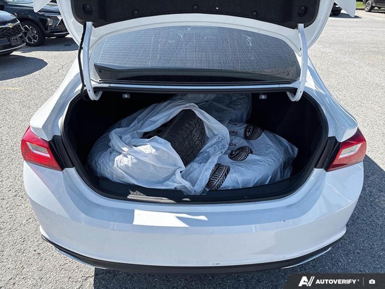 2022 Chevrolet Malibu RS  - Aluminum Wheels -  Android Auto Photo