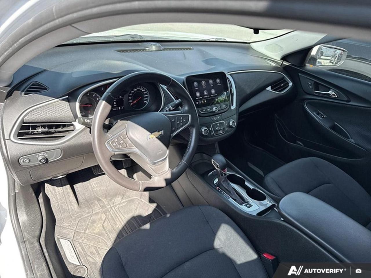 2022 Chevrolet Malibu RS  - Aluminum Wheels -  Android Auto Photo