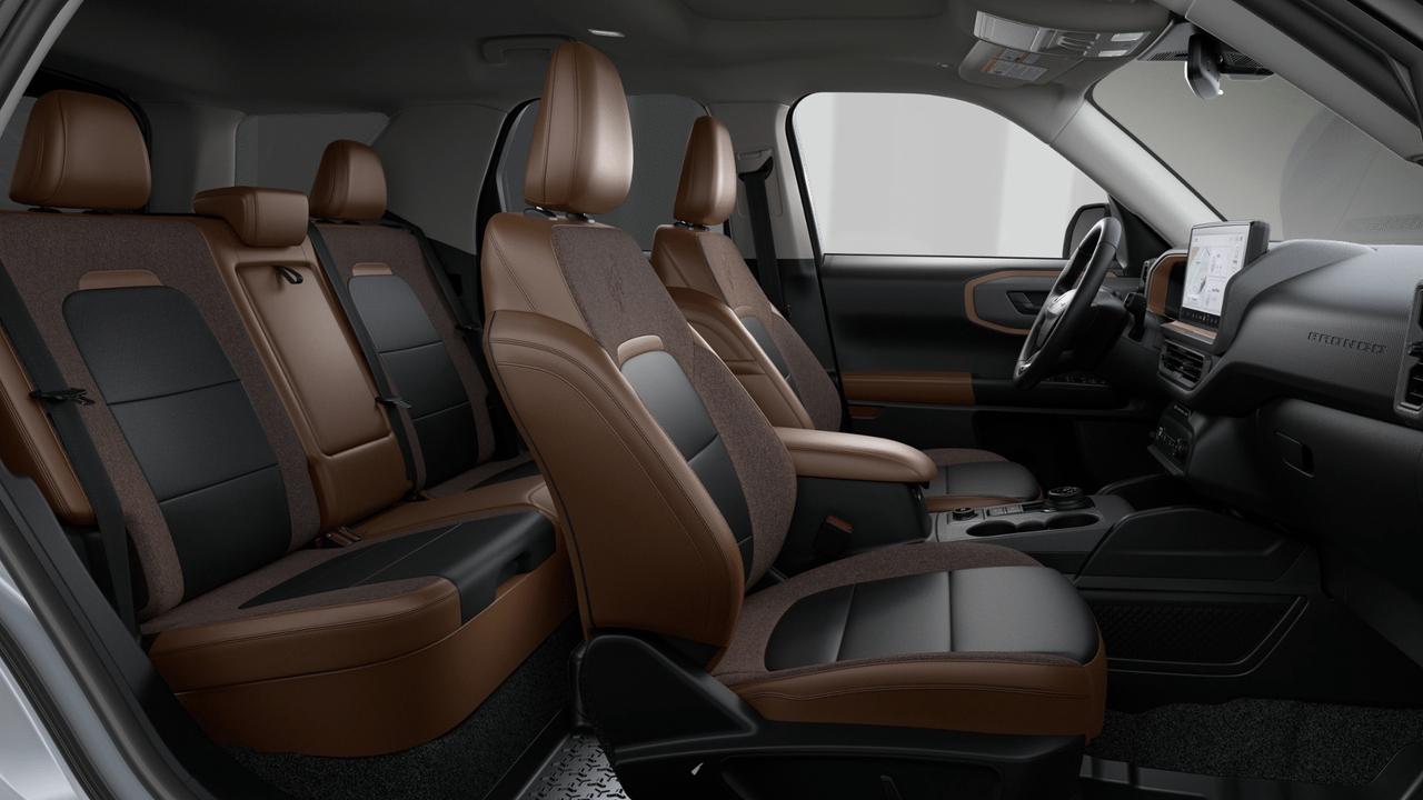 2026 Ford Bronco Sport Outer Banks Photo3