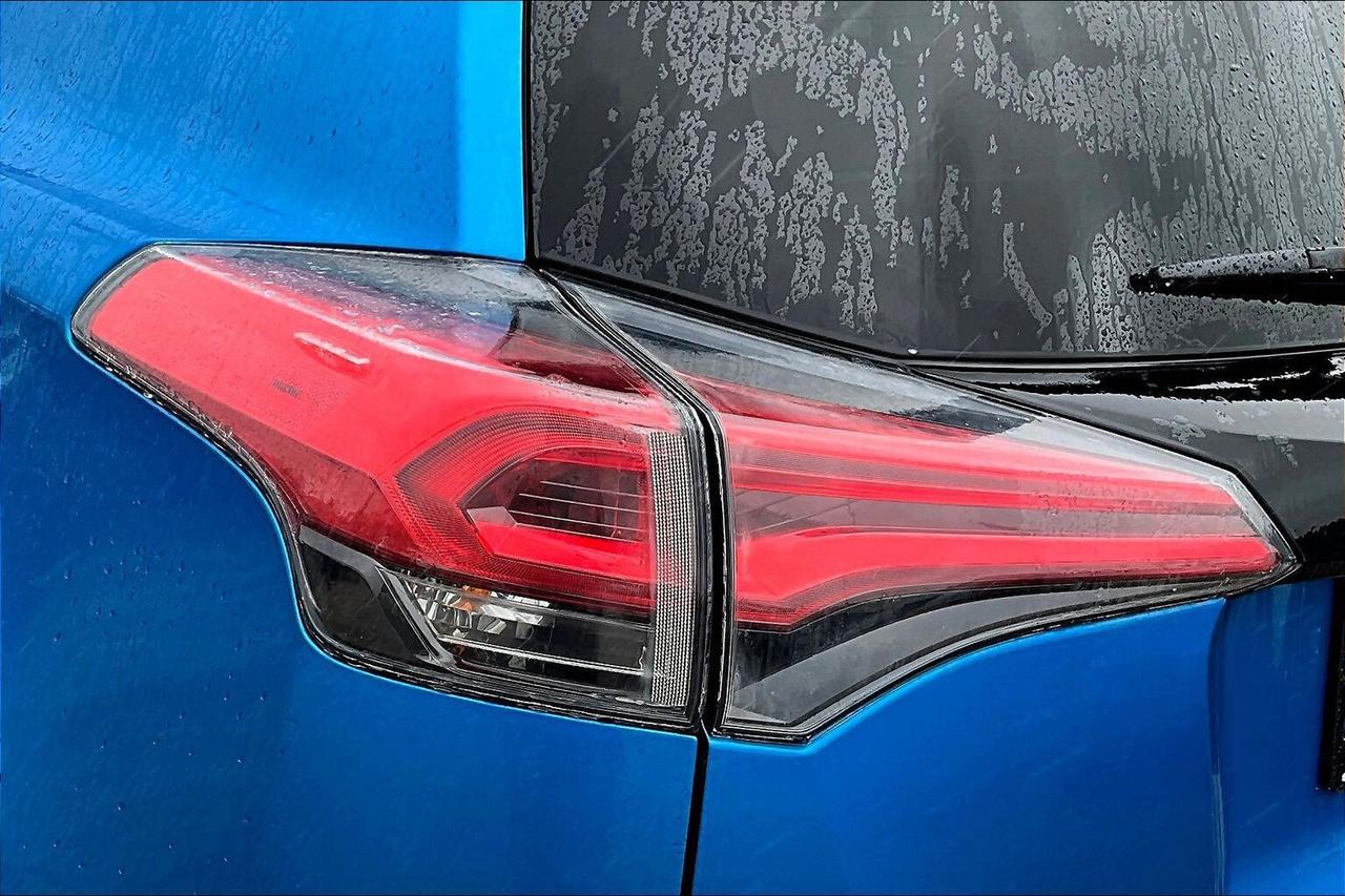 2016 Toyota RAV4 SUV | AWD | 4CYL | AUTO Photo