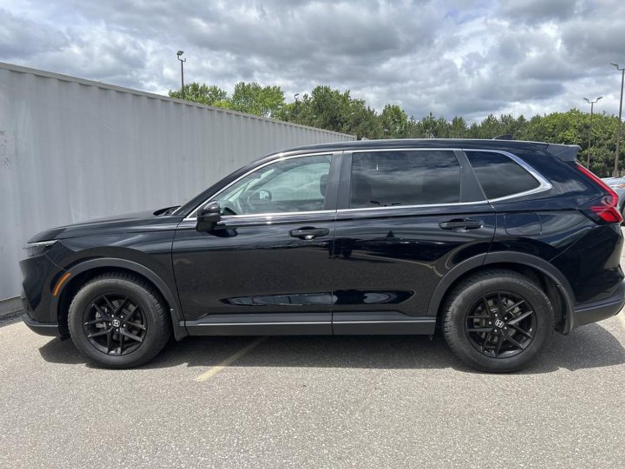 2025 Honda CR-V LX 2WD | One Owner | No Accidents Photo
