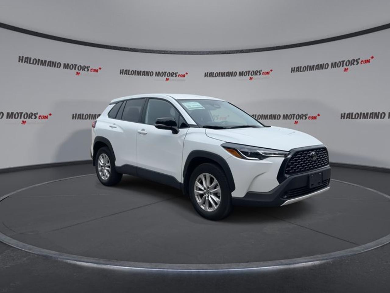2025 Toyota Corolla Cross LE AWD | No Accidents | Heated Steering Photo