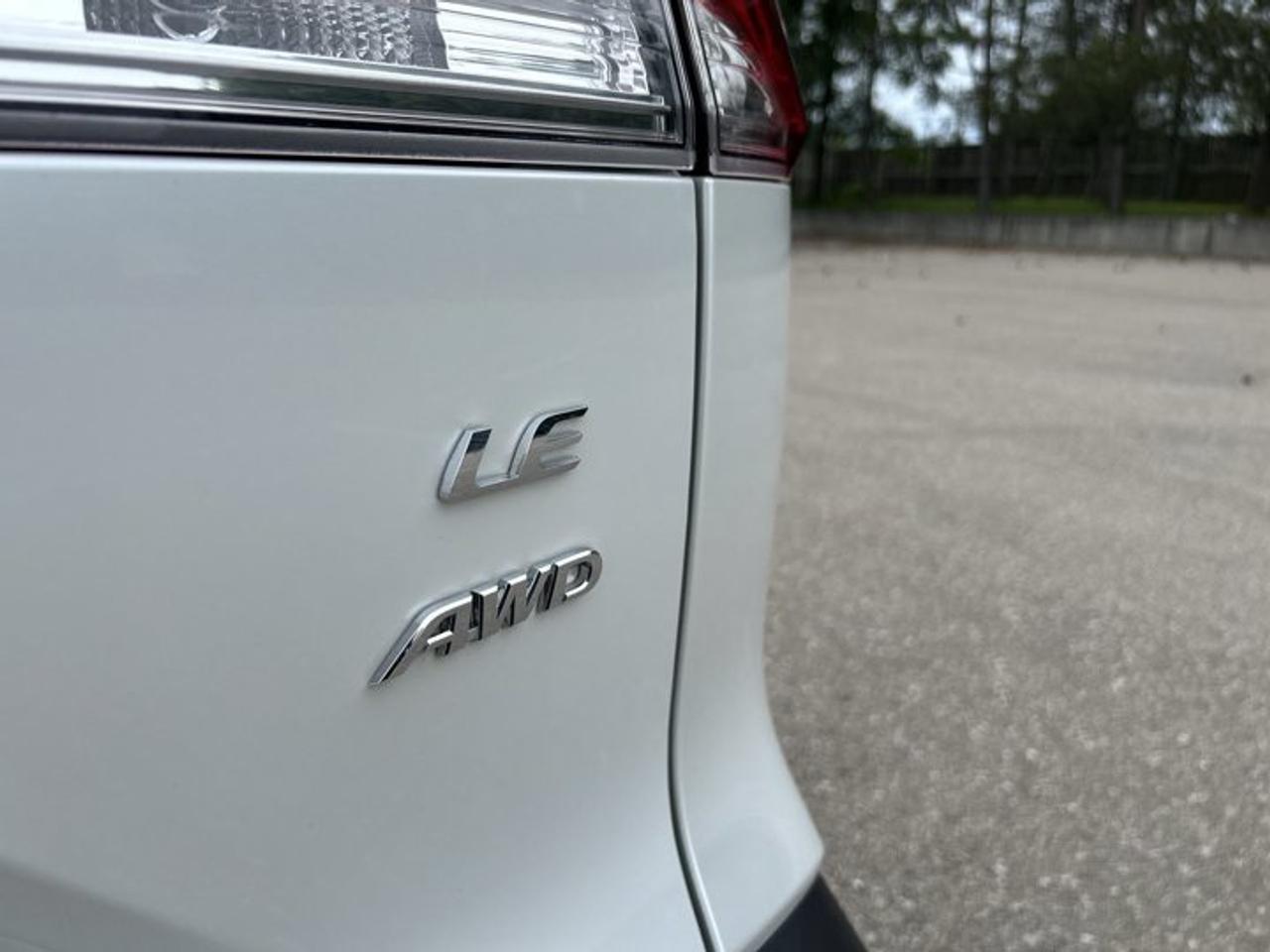 2025 Toyota Corolla Cross LE AWD | No Accidents | Heated Steering Photo