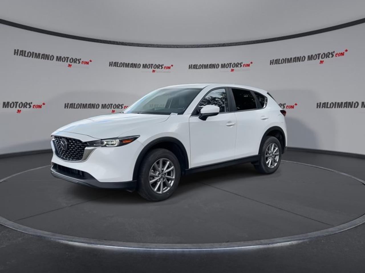 2024 Mazda CX-5 GS AWD | One Owner | No Accidents | Leather Seats Photo