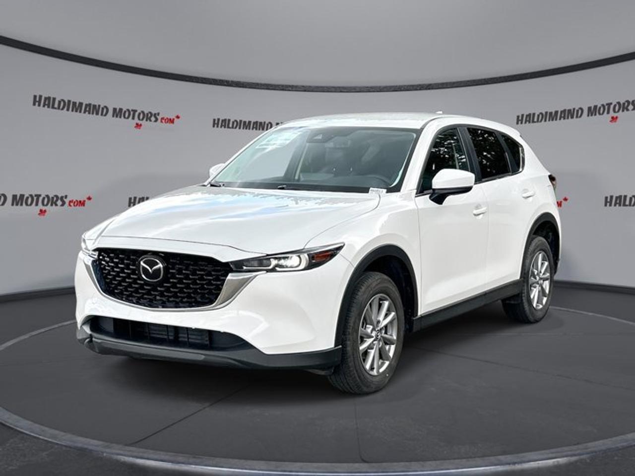 2024 Mazda CX-5 GS AWD | One Owner | No Accidents | Leather Seats Photo