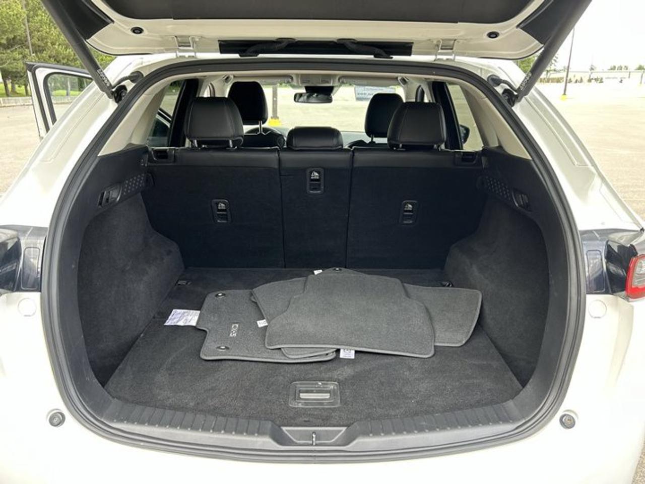 2024 Mazda CX-5 GS AWD | One Owner | No Accidents | Leather Seats Photo