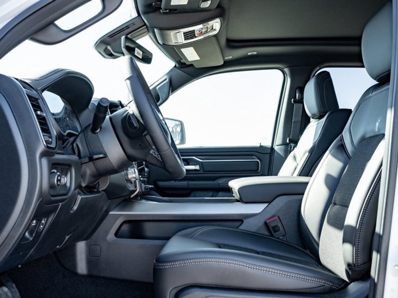 2026 RAM 1500 SPORT Photo