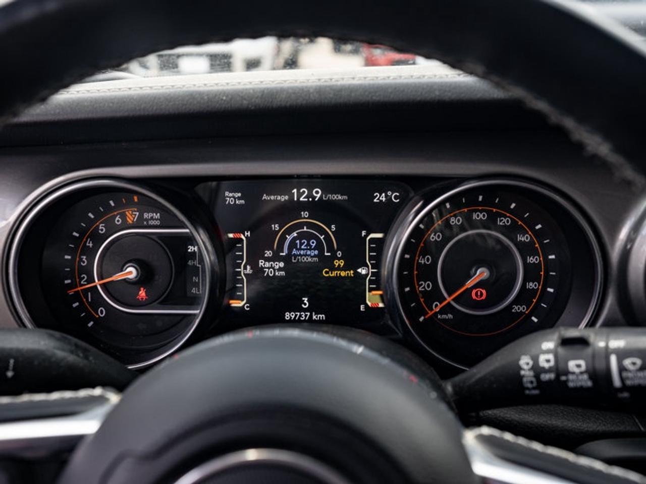 2022 Jeep Wrangler Unlimited Sahara Photo3