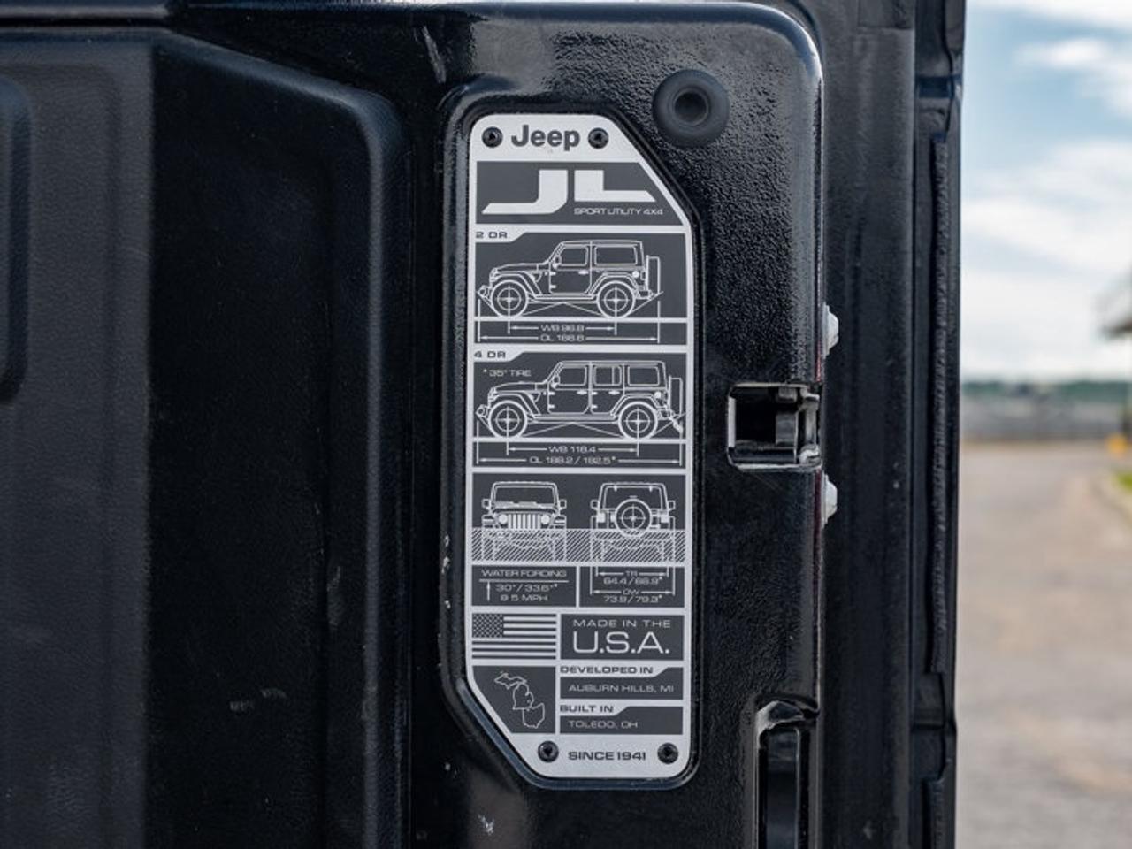2022 Jeep Wrangler Unlimited Sahara Photo