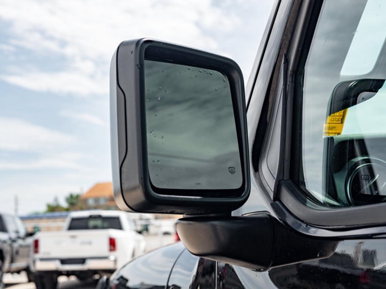 2021 Jeep Wrangler Unlimited Sahara Photo