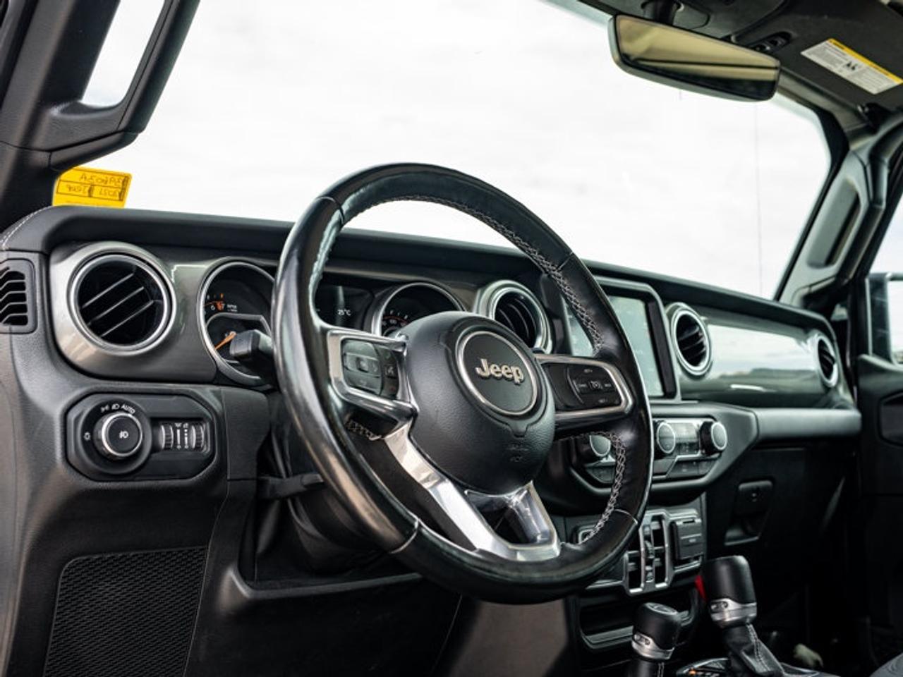 2021 Jeep Wrangler Unlimited Sahara Photo