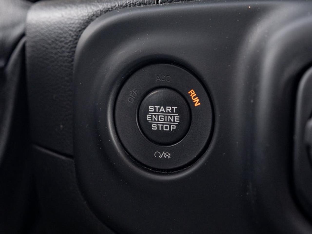 2021 Jeep Wrangler Unlimited Sahara Photo