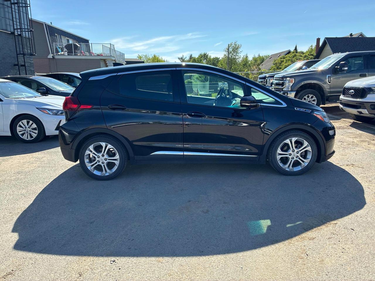 2020 Chevrolet Bolt EV LT NEW ARRIVAL | PLEASE CALL AHEAD | ONE OWNER | ACCIDENT FREE | Photo3