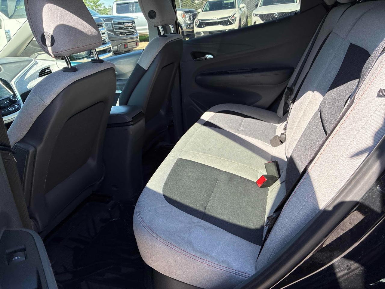 2020 Chevrolet Bolt EV LT NEW ARRIVAL | PLEASE CALL AHEAD | ONE OWNER | ACCIDENT FREE | Photo