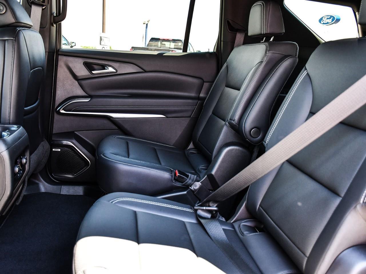 2026 Chevrolet Traverse LT Photo