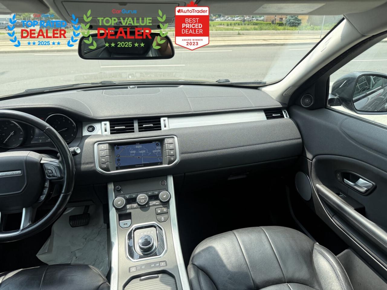 2017 Land Rover Evoque SE | PANO | REAR CAMERA | LOADED Photo