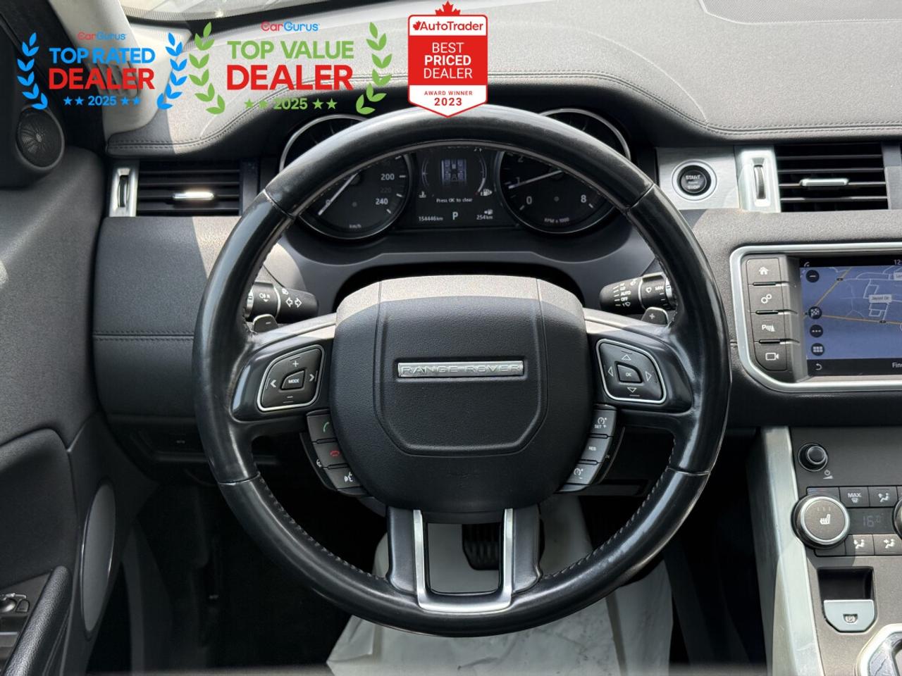 2017 Land Rover Evoque SE | PANO | REAR CAMERA | LOADED Photo
