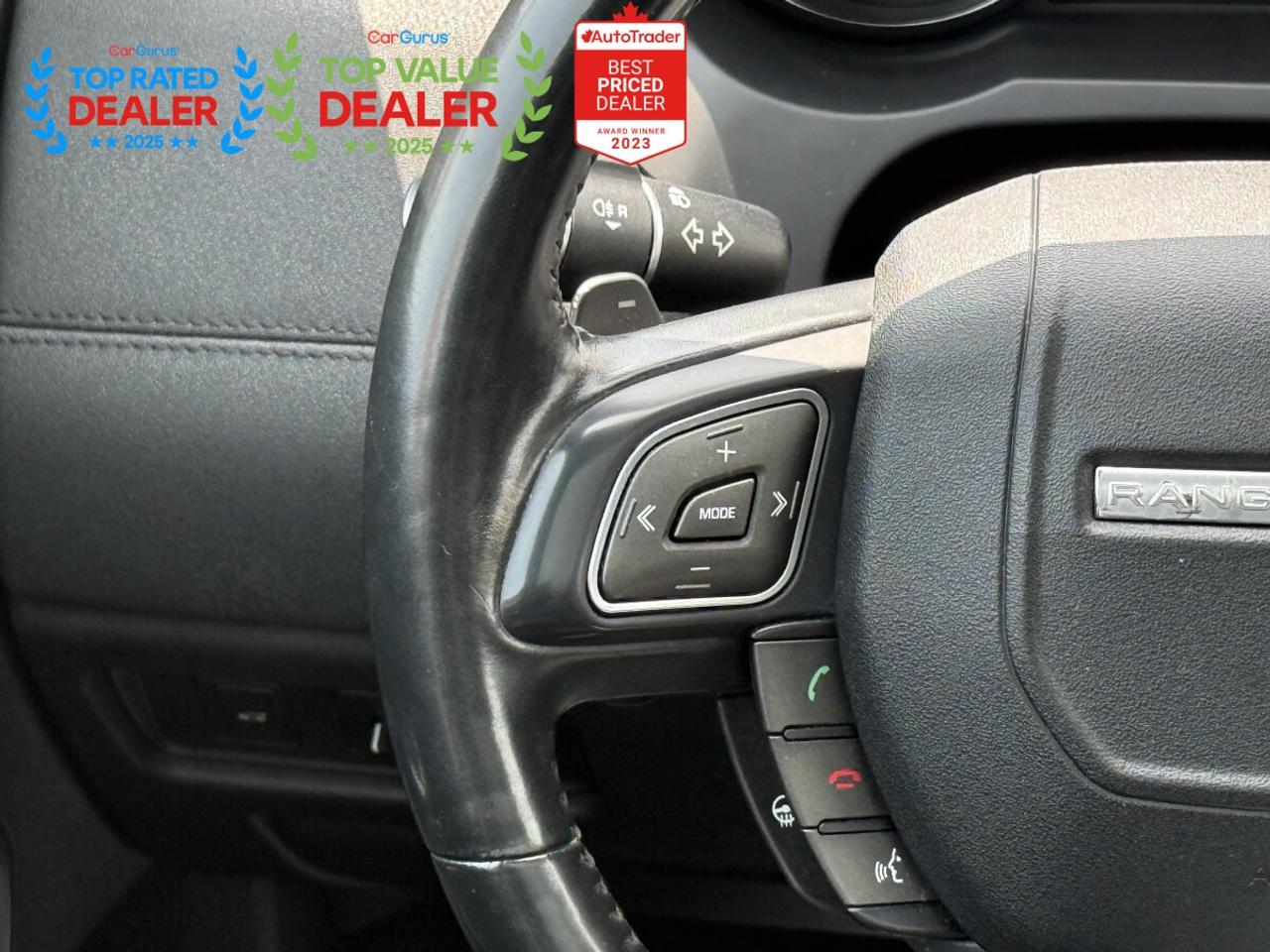 2017 Land Rover Evoque SE | PANO | REAR CAMERA | LOADED Photo