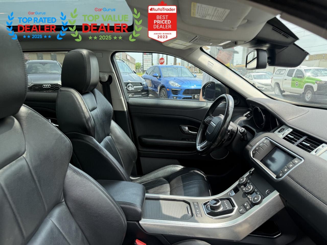 2017 Land Rover Evoque SE | PANO | REAR CAMERA | LOADED Photo