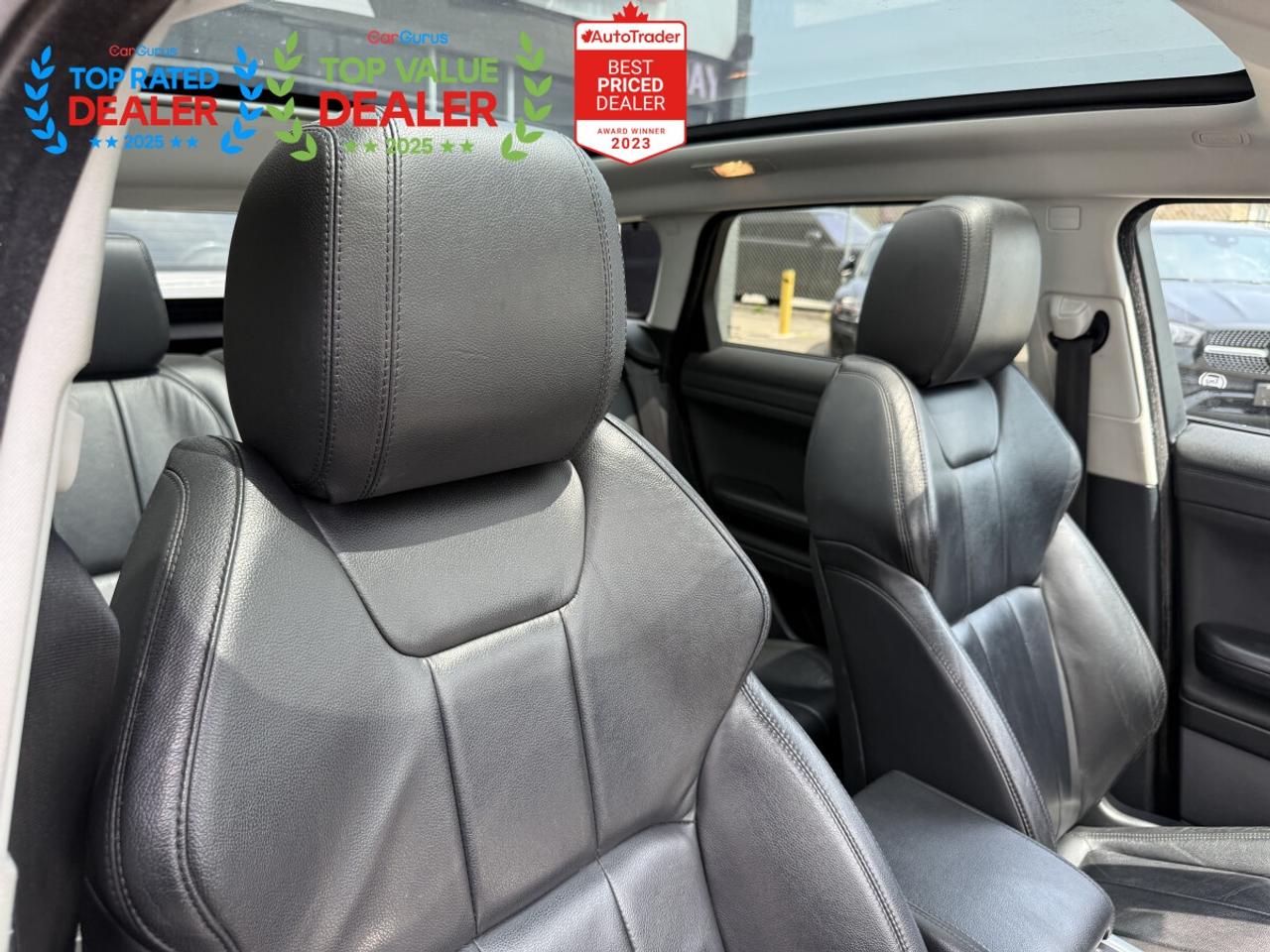 2017 Land Rover Evoque SE | PANO | REAR CAMERA | LOADED Photo