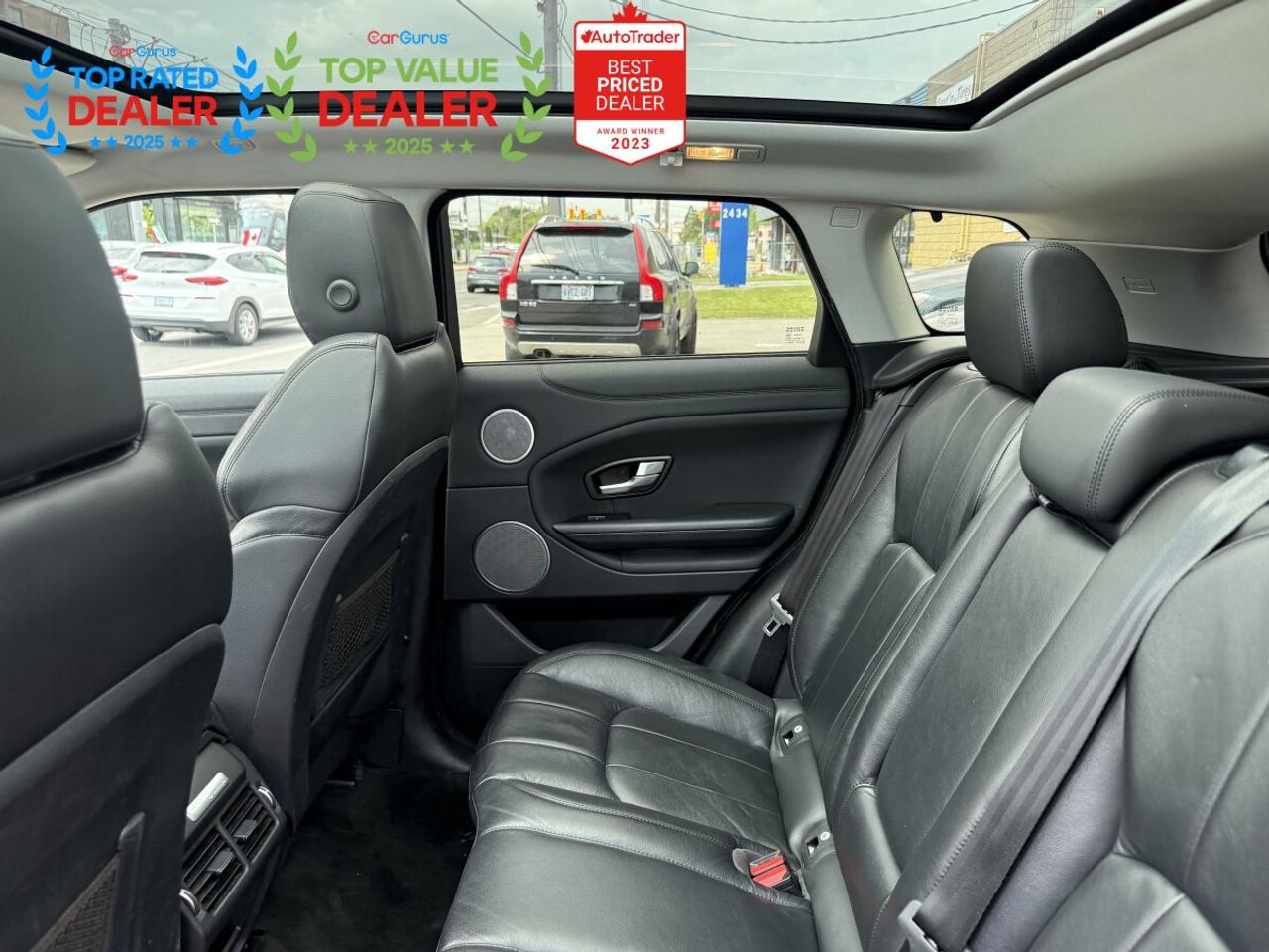 2017 Land Rover Evoque SE | PANO | REAR CAMERA | LOADED Photo