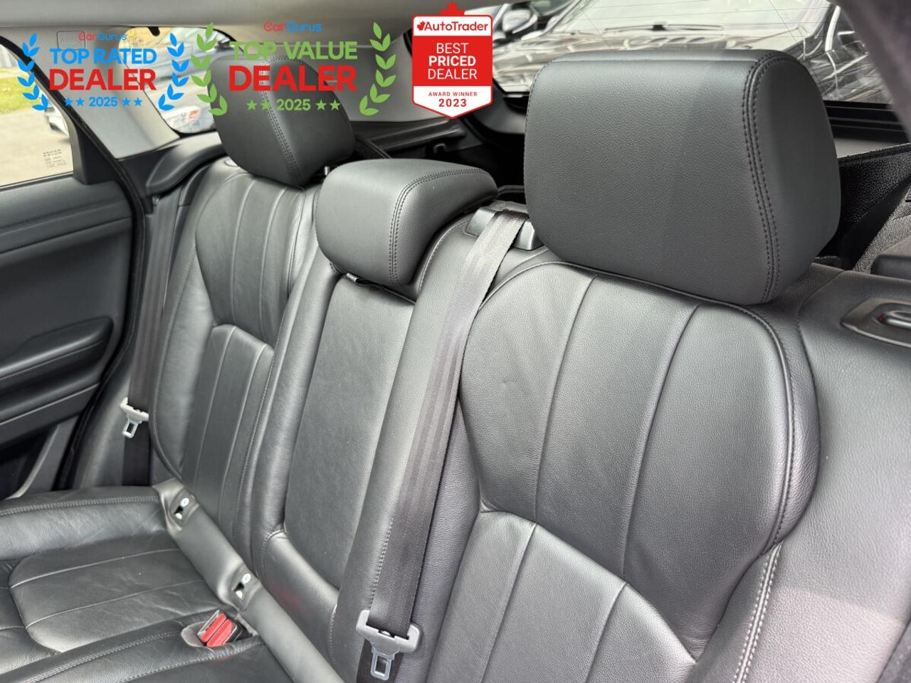2017 Land Rover Evoque SE | PANO | REAR CAMERA | LOADED Photo