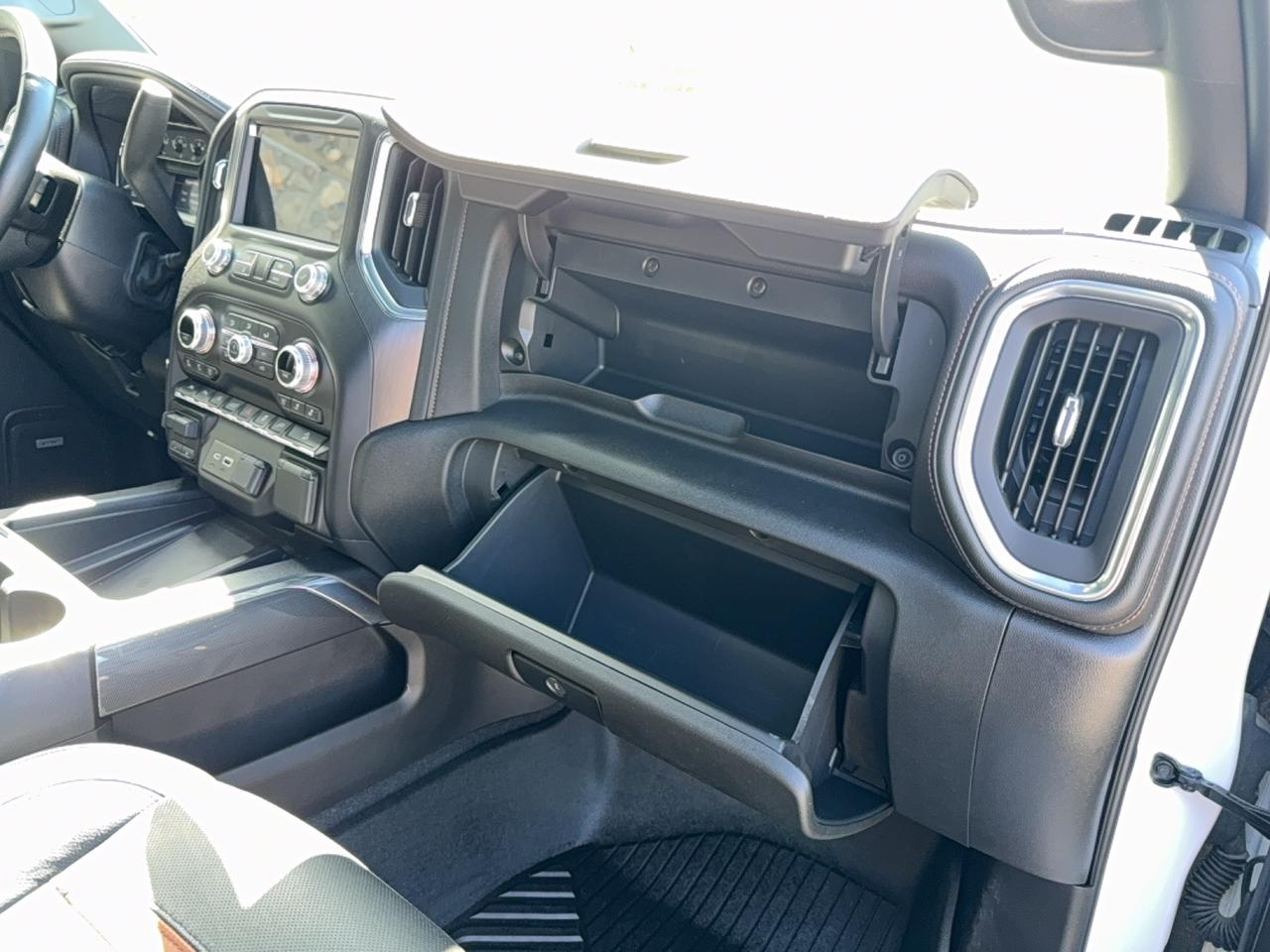 2020 GMC Sierra 1500 AT4 Photo